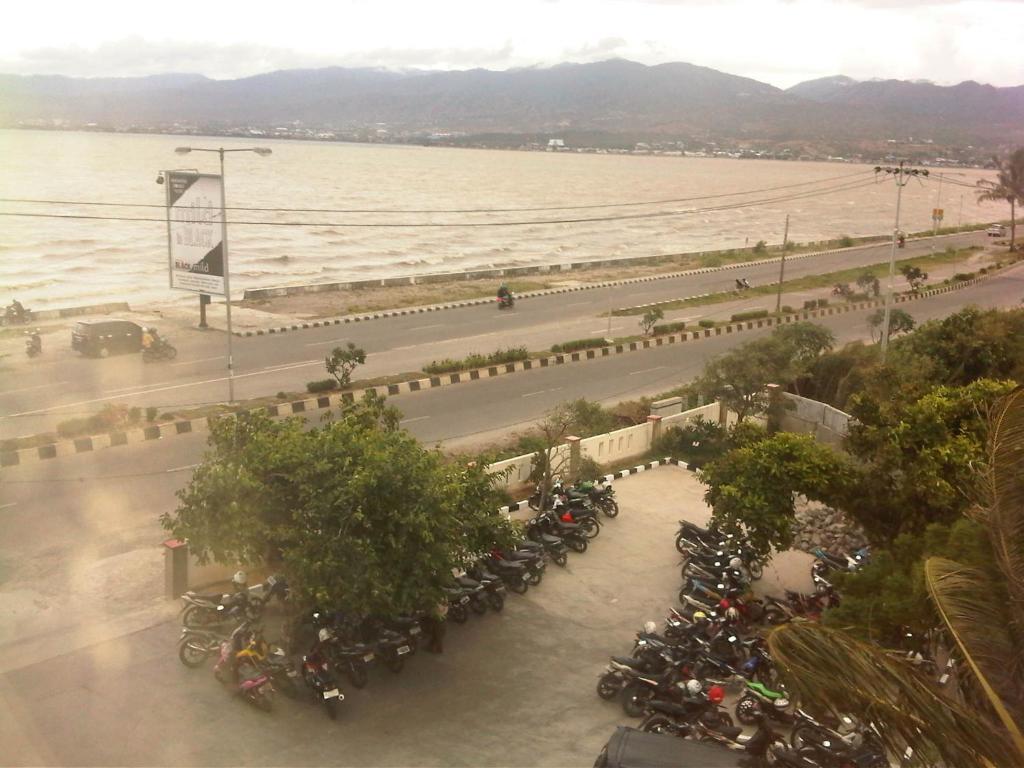 Grand Duta Hotel Palu Exteriér fotografie